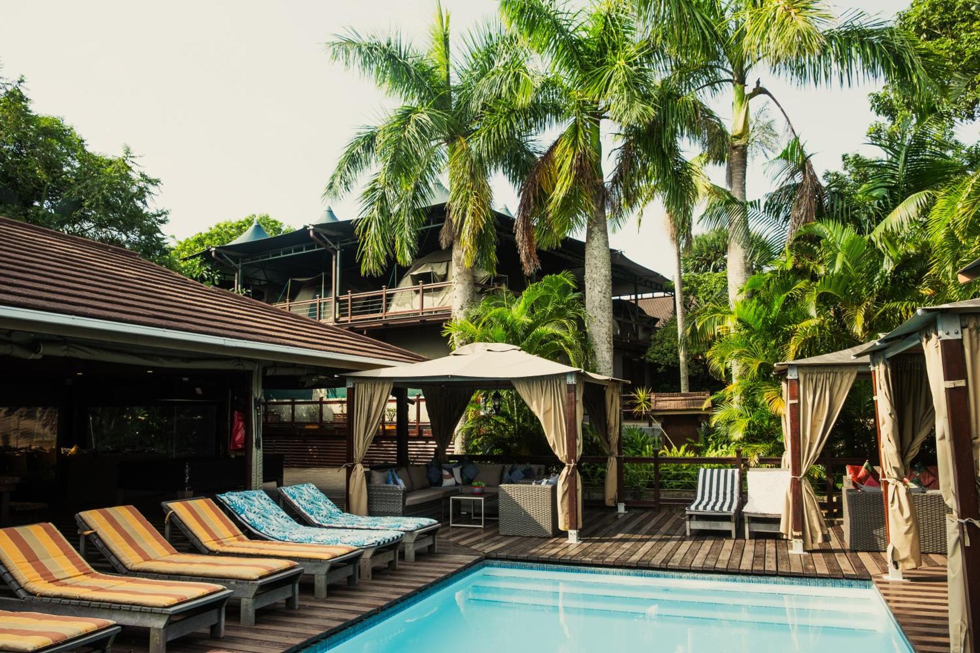 Saint Lucia Estuary Urban Glamping Tranquil International Backpacking Village מראה חיצוני תמונה