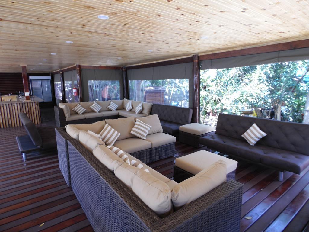 Saint Lucia Estuary Urban Glamping Tranquil International Backpacking Village מראה חיצוני תמונה