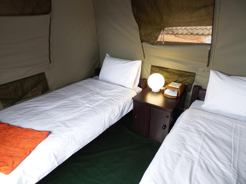Saint Lucia Estuary Urban Glamping Tranquil International Backpacking Village חדר תמונה