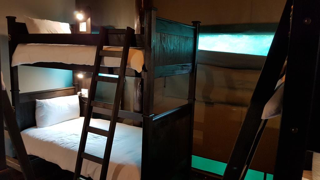 Saint Lucia Estuary Urban Glamping Tranquil International Backpacking Village מראה חיצוני תמונה