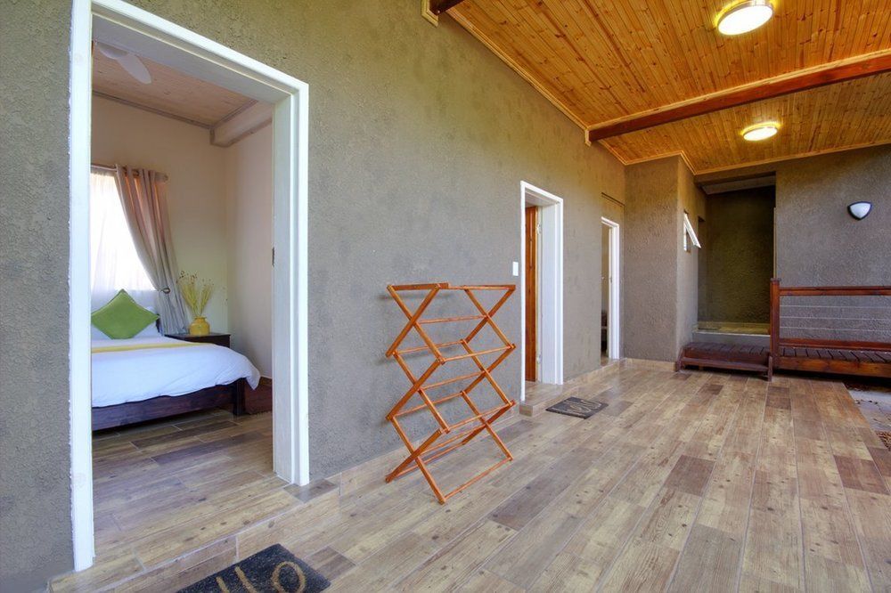 Saint Lucia Estuary Urban Glamping Tranquil International Backpacking Village מראה חיצוני תמונה